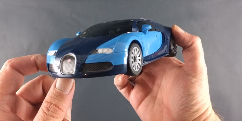 Airfix J6008 Quick Build Bugatti Veyron Car Model Kit in the use - Bestadvisor