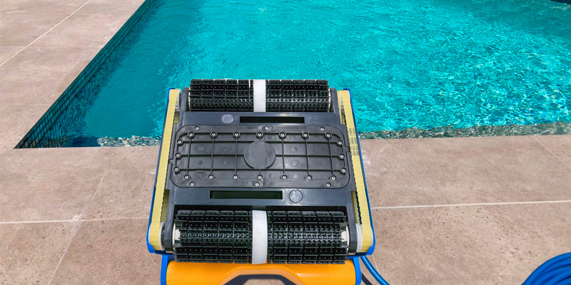 WINNY Product QP Swimming Pool Cleaner/Automatic Pool Cleaner in the use - Bestadvisor