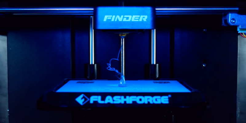 FlashForge Finder 3D Printer Finder Single Extruder Printer in the use - Bestadvisor