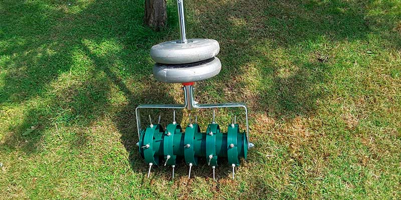 Review of Greenkey Garden and Home Rolling Lawn Aerator