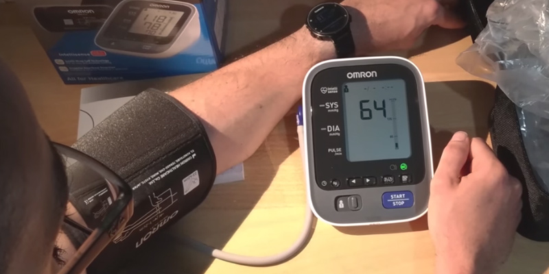 Review of Omron M7 Intelli IT Upper Arm Blood Pressure Monitor