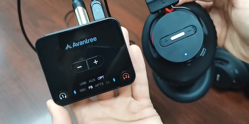 Avantree (HT41899) Dual Bluetooth 5.0 Wireless Headphones for TV in the use - Bestadvisor
