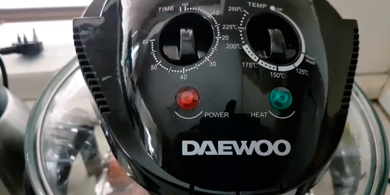 Daewoo Deluxe 17L Halogen Oven with an Extension Ring- 60min Timer in the use - Bestadvisor
