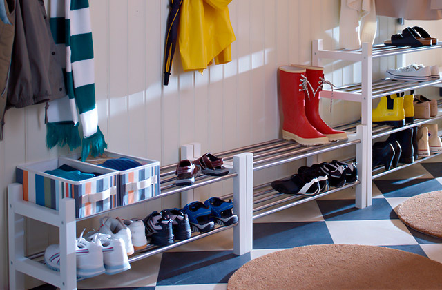 Best Shoe Racks for Your Entryway  
