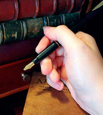 Kurtzy Calligraphy Pen Set 14 Piece Fountain Pen Set with 6 Nibs - Bestadvisor