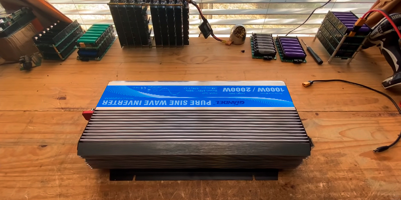Review of Giandel 1000W Pure Sine Power Inverter