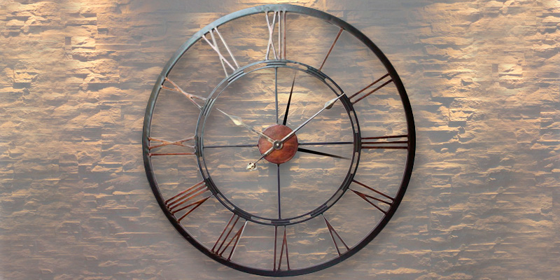 Review of DOWNTON INTERIORS COPPER WALL CLOCK LARGE VINTAGE ANTIQUE