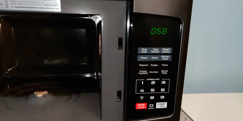 Toshiba ML-EM23P(BS) Microwave Oven with Digital Display in the use - Bestadvisor