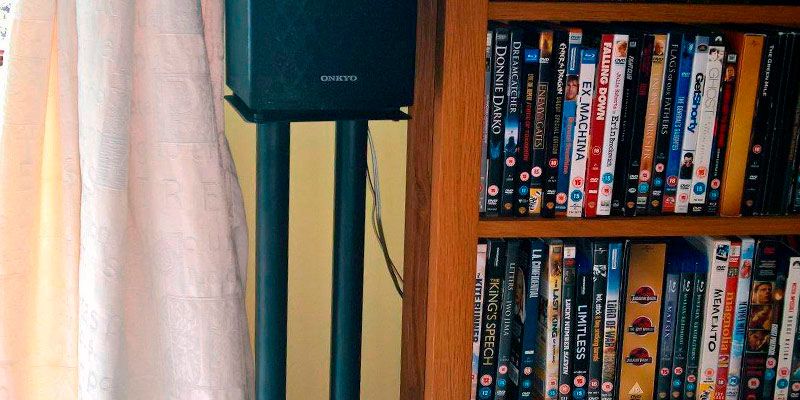 Review of Duronic SPS1022-40 Speaker Stands Metal Base