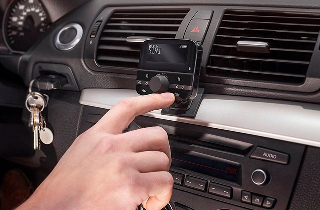 Best FM Transmitters to Rejoice Your Favourite Tracks on the Road  