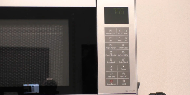 Panasonic NN-CT57JMBPQ Combination Microwave Oven in the use - Bestadvisor