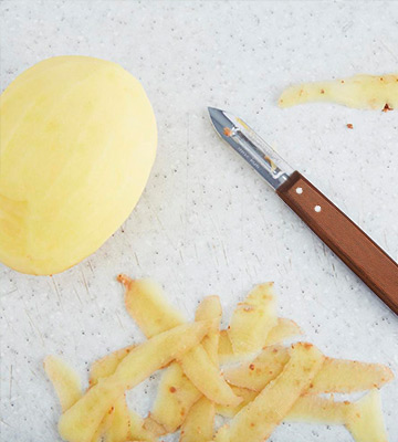 Victorinox Double Edge Potato Peeler with Wooden Handle - Bestadvisor