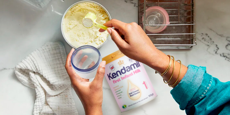 Kendamil Stage 1 from Birth Vegetarian Milk Formula in the use - Bestadvisor