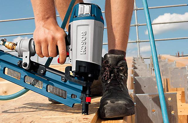 Comparison of Framing Nailers for Woodworkers and Handymen