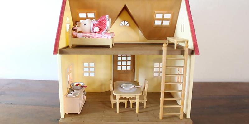 Review of Sylvanian Families Cosy Cottage Starter Home Set