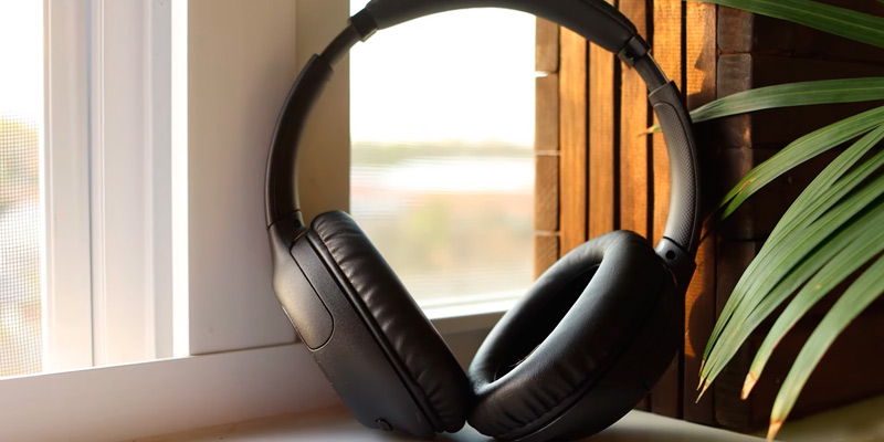 Review of Sony WH-CH710N Noise Cancelling Wireless Headphones