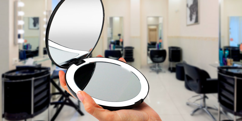Review of Fancii 1X/10X Magnification LED Lighted Travel Makeup Mirror