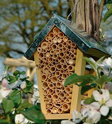 Wild on Wildlife WA02 Esschert Design Wood Bee House - Bestadvisor