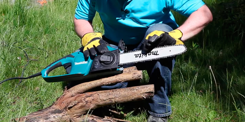 Review of Makita UC3541A Electric Chainsaw