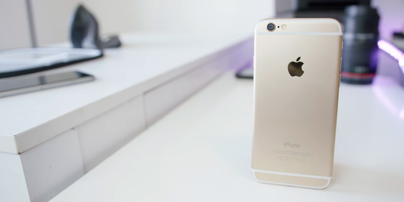 Apple iPhone 6s (32GB) Space Grey in the use - Bestadvisor