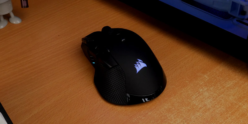 Corsair IRONCLAW Wireless Optical Gaming Mouse (18,000 DPI, RGB) in the use - Bestadvisor