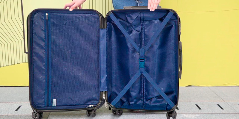 Coolife Expandable Hard Shell Suitcase with TSA Lock in the use - Bestadvisor