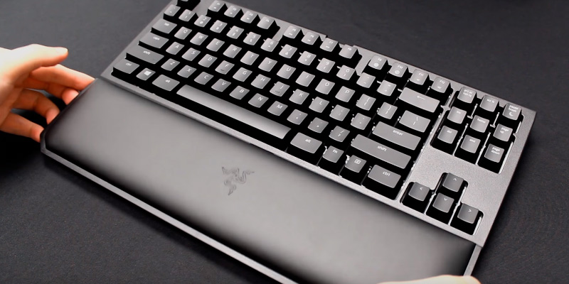 Review of Razer RZ03-02190700-R3M1 RGB Ergonomic Mechanical Gaming Keyboard