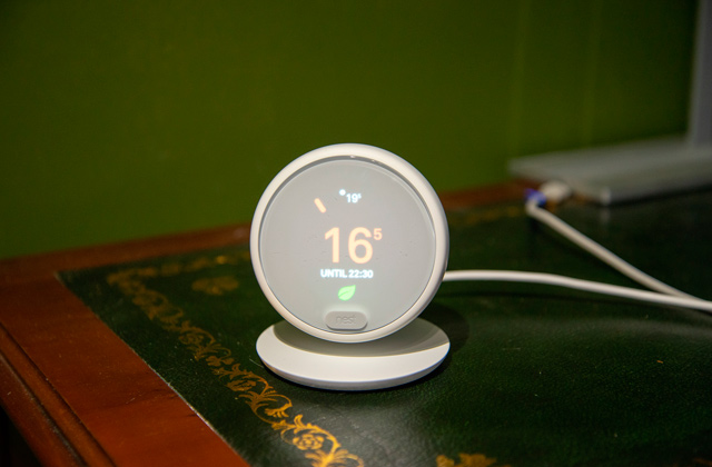 Comparison of Nest Thermostats