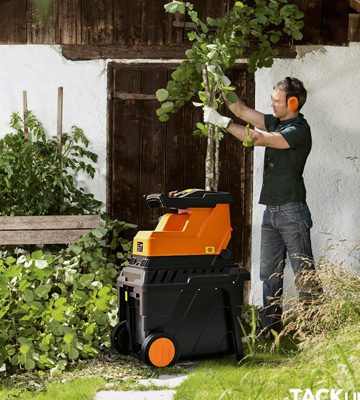 TACKLIFE (PWS01A) 2500W Garden Shredder/Mulcher, Wood Chipper - Bestadvisor