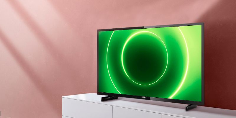 Philips (32PFS6805/12) 32" LED HD Smart TV in the use - Bestadvisor