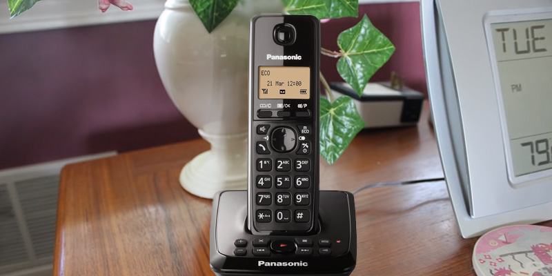 Review of Panasonic KX-TG2721EB Cordless Telephone with Answer Machine