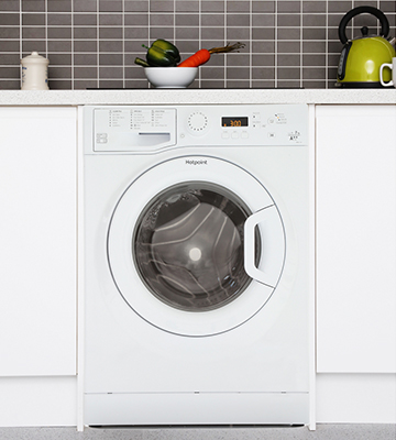 Hotpoint WMBF742P Washing Machine - Bestadvisor