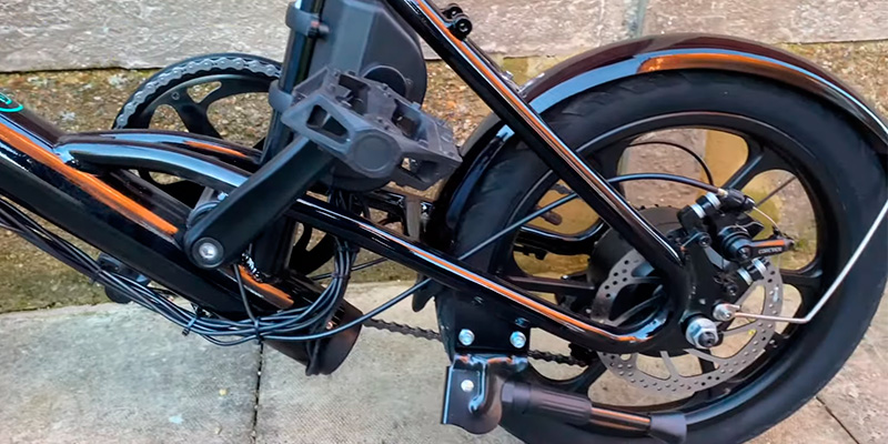 FIIDO D3 Folding Electric Bike in the use