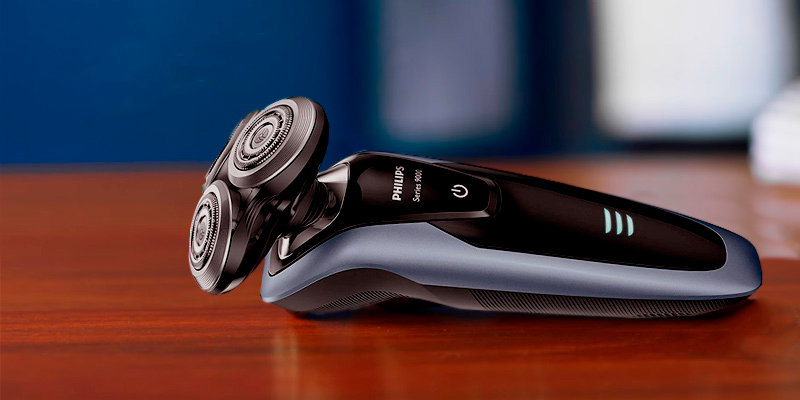 Review of Philips S9211/26 Series 9000 Wet & Dry Men's Electric Shaver