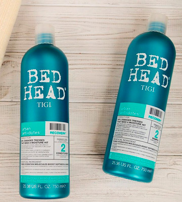 Review of TIGI Bed Head rehab for hair Urban Antidotes Recovery Moisture Shampoo and Conditioner