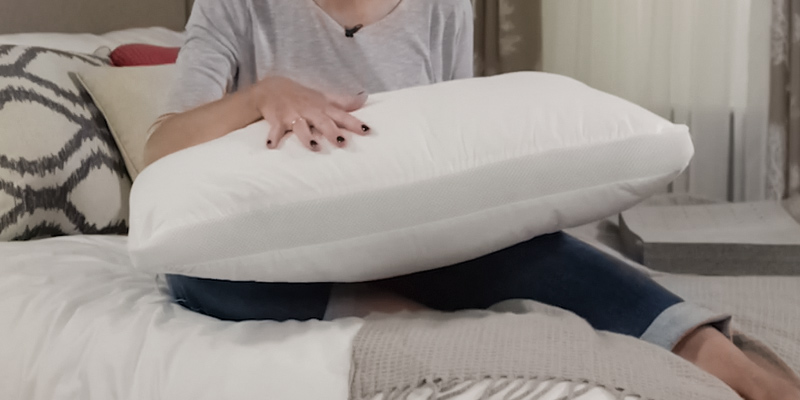 Review of Silentnight 443289GE Latex Core Pillow