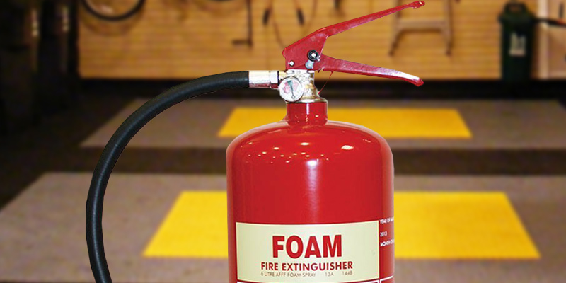 Review of FireShield PRO 02903/253 Foam Extinguisher