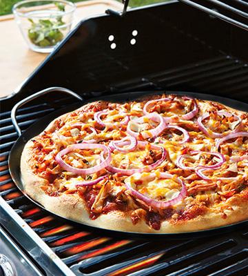 Review of Eastman 90414 Outdoors Pizza Pan