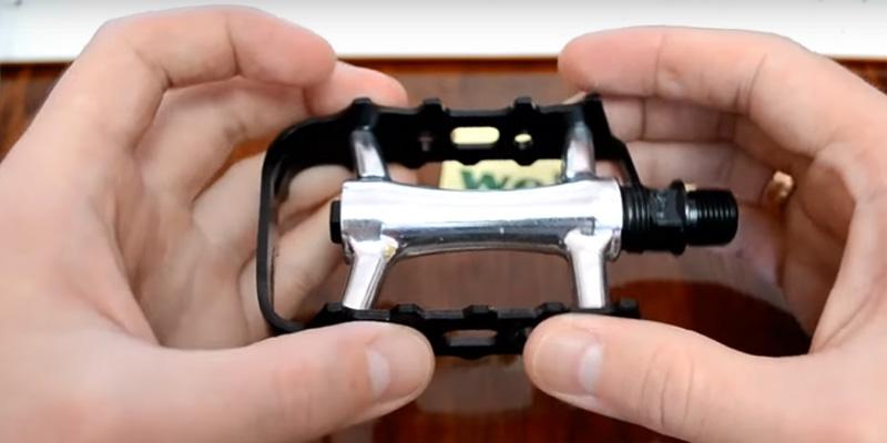 Review of Wellgo M-20 Bicycle Cycling Bike Pedals