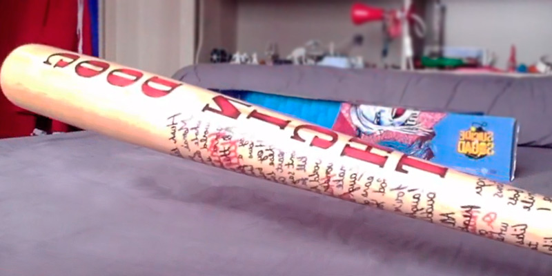 Review of Noble Collection NN4568 33" Harley Quinn Baseball Bat
