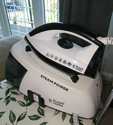 Review of Russell Hobbs 24420 Steam Generator Iron