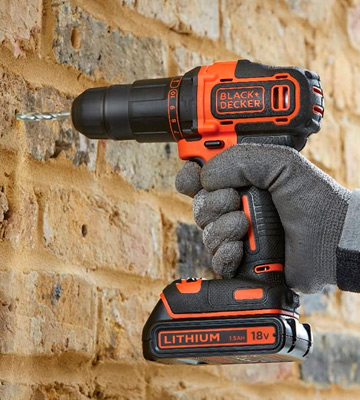 Review of BLACK + DECKER BCD700S1K-GB Cordless 2-Gear Combi Drill with Kitbox
