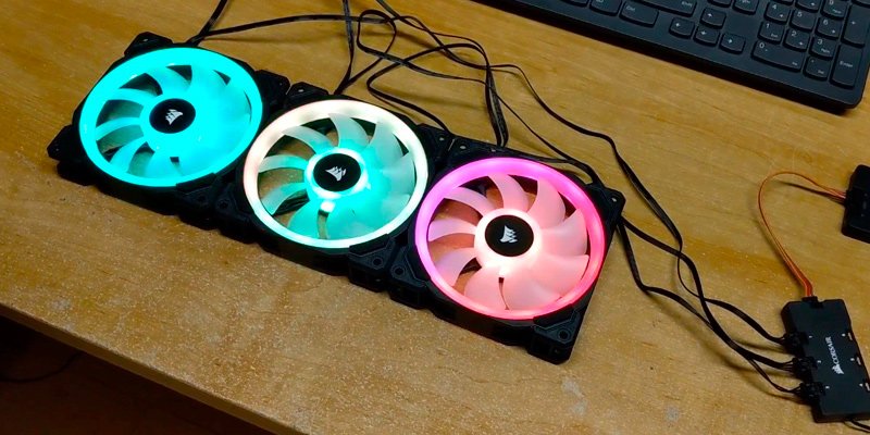 Review of Corsair (CO-9050072-WW) 120 mm Dual Light Loop RGB LED PWM Fan (Pack of 3)
