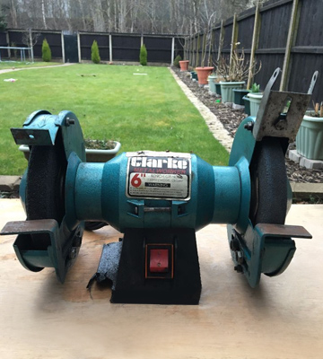 Review of Clarke CBG6RP Bench Grinder
