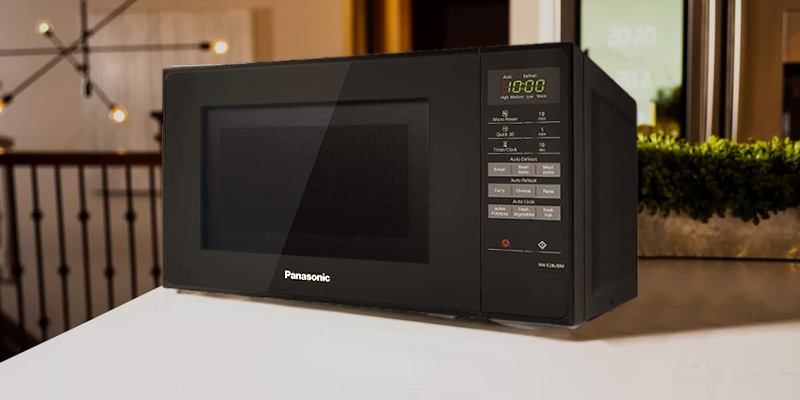 Review of Panasonic NN-E28JBMBPQ Compact Solo Microwave Oven