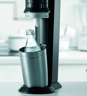 Review of SodaStream 1216512491 Crystal 2.0 Sparkling Water Maker