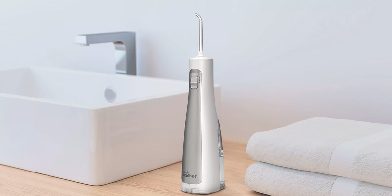 Waterpik (WF 03) Cordless Freedom Water Flosser in the use