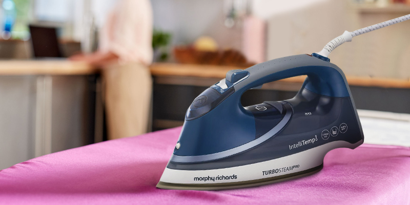 Review of Morphy Richards 303131 Turbosteam Pro Steam Iron