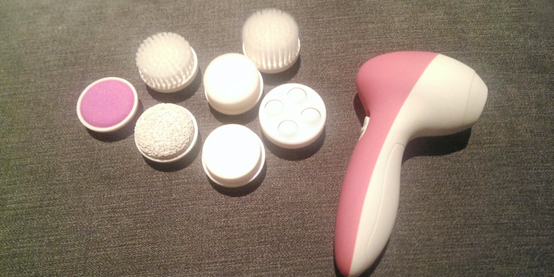 Review of PIXNOR 7-in-1 Facial Brush