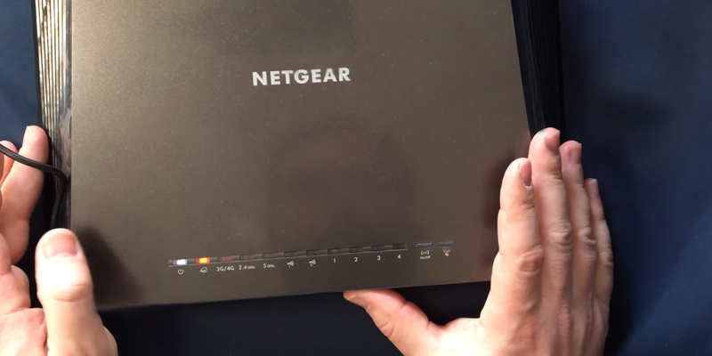 NETGEAR R7100LG-100EUS Dual Band Wireless Wi-Fi in the use - Bestadvisor